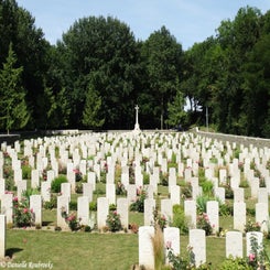 15BecourtMilitaryCemeterywoe17jul19.jpg