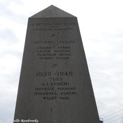 05moeuvresmonumentma23mei22.jpg