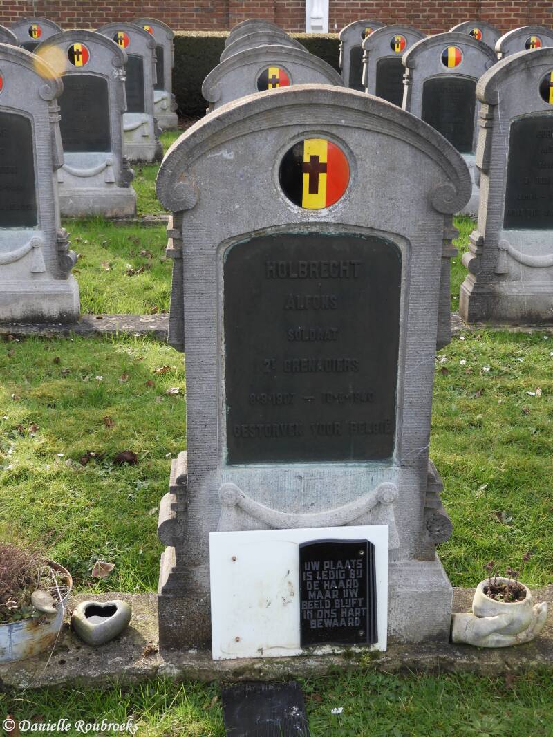 64veldwezeltcommunaldi15feb22.jpg