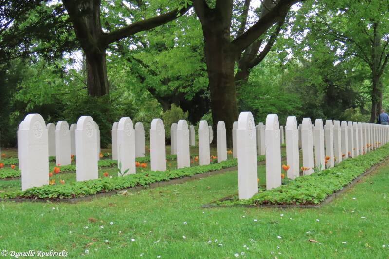 70-d-sseldorf-dodenherdenking-ma4mei26-standard.jpg