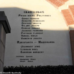 06SambrevilleMonumentdi26feb19.jpg