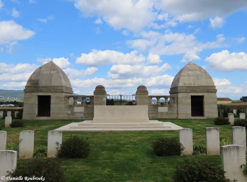 71-niederzwehren-cemetery-kassel-zo25aug24-standard.jpg