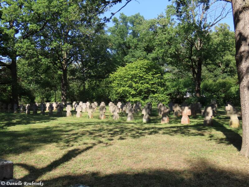 76-erfurt-friedhof-do29aug24-standard.jpg