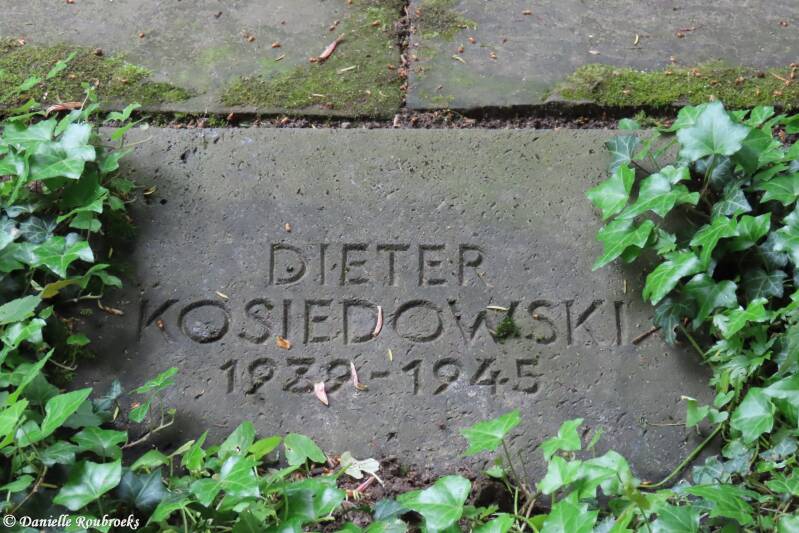 82-d-sseldorf-dodenherdenking-ma4mei26-standard.jpg