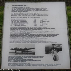 03BatenburgMonumentdo14nov19.jpg