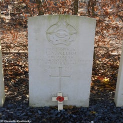 06HollerichComCemza30nov19.jpg