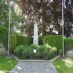 01froidhiermonumentdo2jun22-1.jpg
