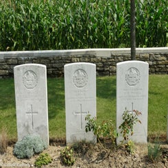 15StVenant-RobecqRoadBCvr26aug16.jpg
