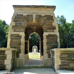 01BecourtMilitaryCemeterywoe17jul19.jpg