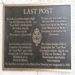 83MeninGate.jpg