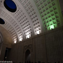 11MeninGate.jpg