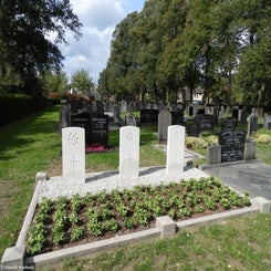 02DenHamGeneralCemeteryza15sep18.jpg