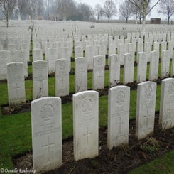 42HoogeCrater.jpg