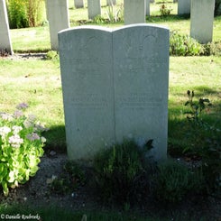 08ZelobesIndianCemwoe24aug16.jpg