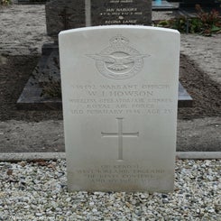 05OplooWesterbeekRCCemeteryzo18feb18.jpg