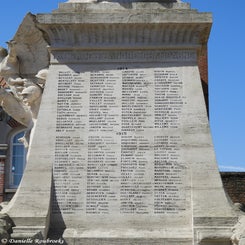 03rosendalmonumentdo9jun22.jpg