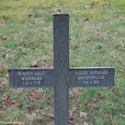 15StLaurentBlangyDdi27ma18.jpg