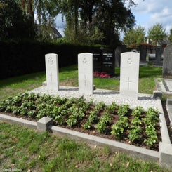 11DenHamGeneralCemeteryza15sep18.jpg