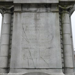 06RoisinMonumentzo18apr21.jpg