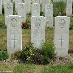 24StVenant-RobecqRoadBCvr26aug16.jpg