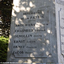 04froidhiermonumentdo2jun22-1.jpg