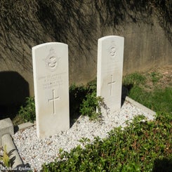 08GrevenbichtProtChurchyardma17sep18.jpg
