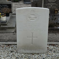 06OplooWesterbeekRCCemeteryzo18feb18.jpg