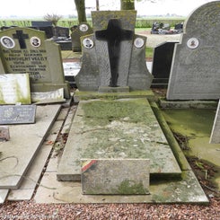 03sint-denijscommunalza15apr23.jpg