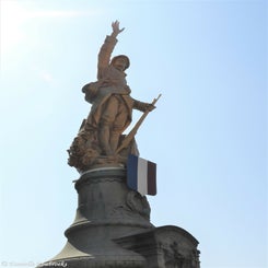 03Flines-lez-RachesMonumentma19jul21.jpg