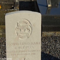 04EtroeungtComCemvr22ma19.jpg