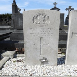 24TaintigniesComzo18apr21.jpg