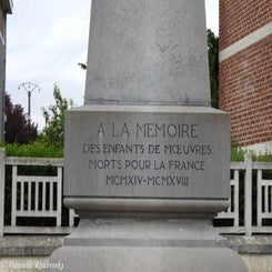 03moeuvresmonumentma23mei22.jpg