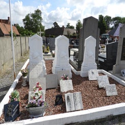 06esquelbecqcommunalvr27mei22.jpg