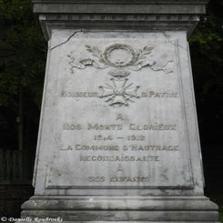 03HautrageMonumentzo23mei21.jpg