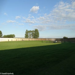 13NotreDamedeLoretteMemorialza26sep15.jpg