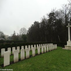 04SwartbroekChurchyarddo22ma18.jpg