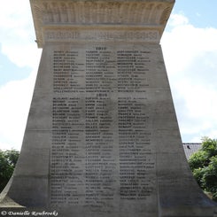 13rosendalmonumentdo9jun22.jpg