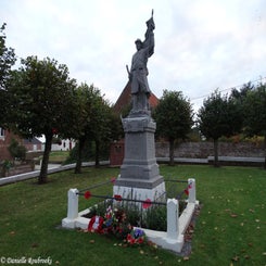 06CourceletteMonumentwoe19okt16.jpg