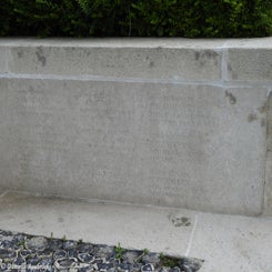 15ZivyCraterwoe17mei17.jpg