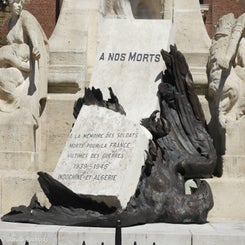 06rosendalmonumentdo9jun22.jpg