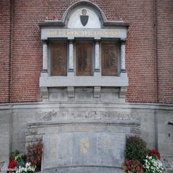 07wetterenmonumentma14aug23.jpg