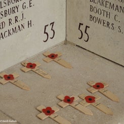 79MeninGate.jpg