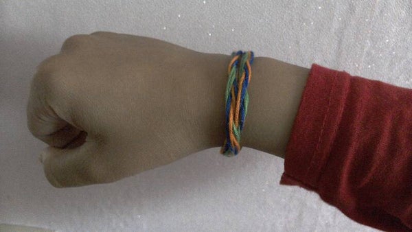 armband voor jongen met dun vel touw ornage & groen & blauw