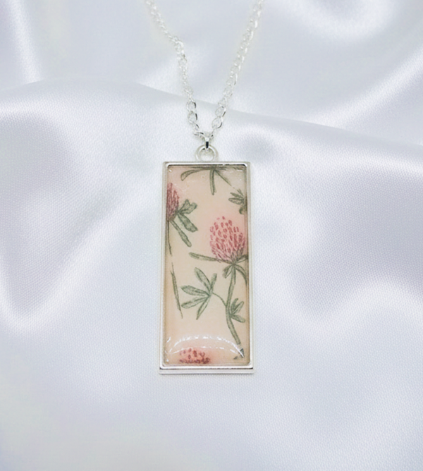 Vintage Floral Clay and Resin  Necklace