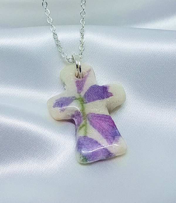 Lilac Floral Clay Cross