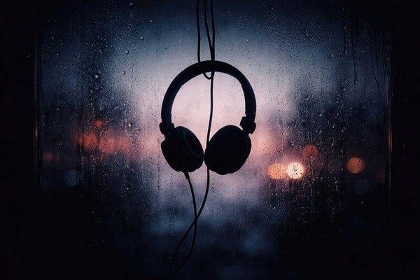Between The Notes - Mp3