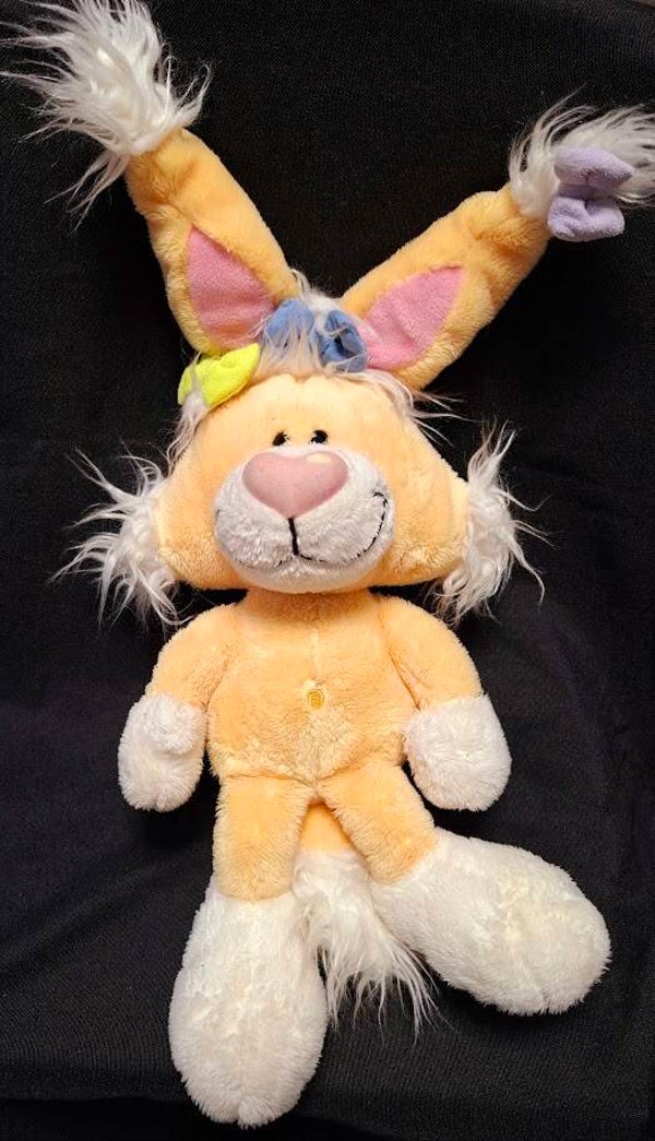 Mimihoops ohne Bekleidung