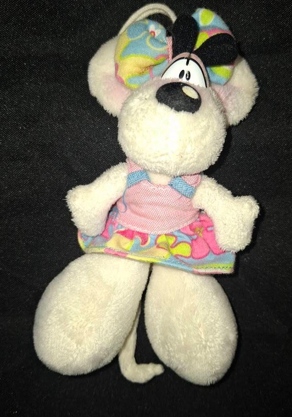 Diddlina mit buntem Kleid