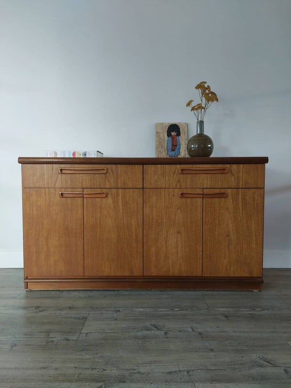 VERKOCHT | Vintage Sideboard | Dressoir van Meredew