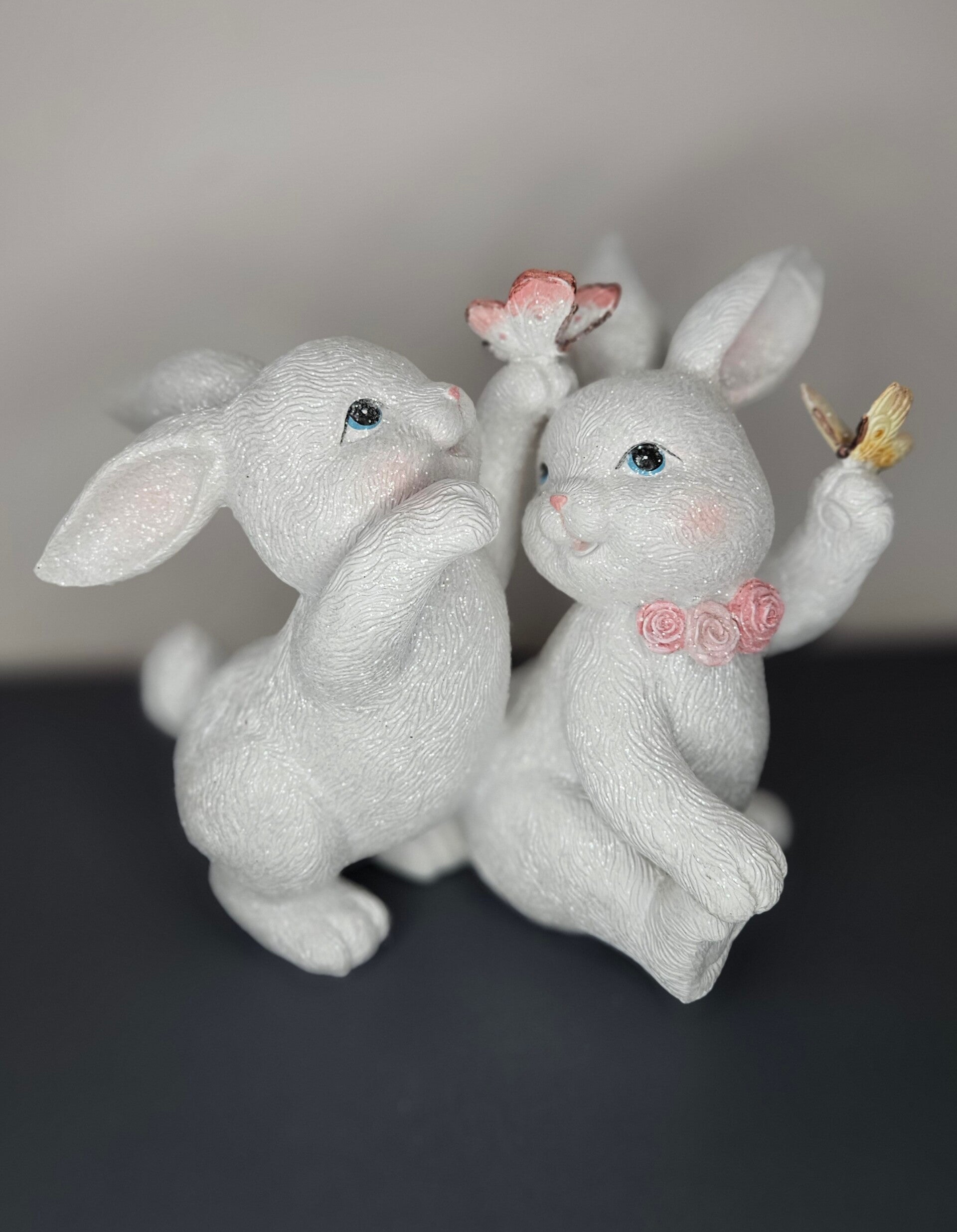 Beeldje 'Konijn' wit H.27cm